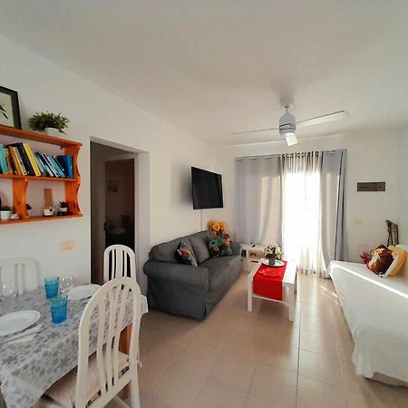 Apartment Vincent, Cozy And Sunny Over The Rooftops Puerto del Carmen  Exterior foto